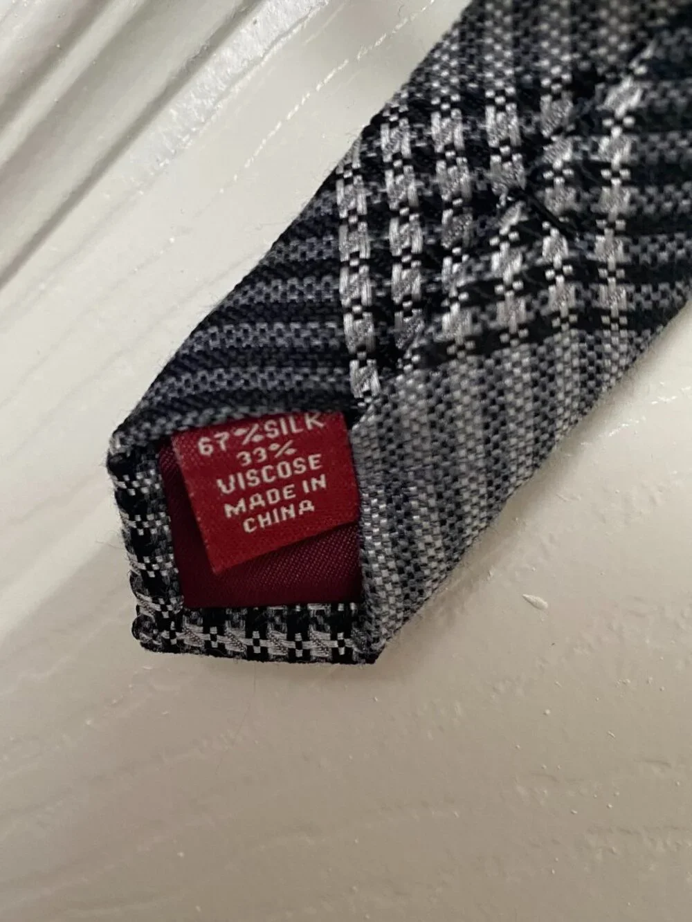 NWT Original Penguin Gray Black Glen Plaid Skinny Silk Blend Tie 2.25